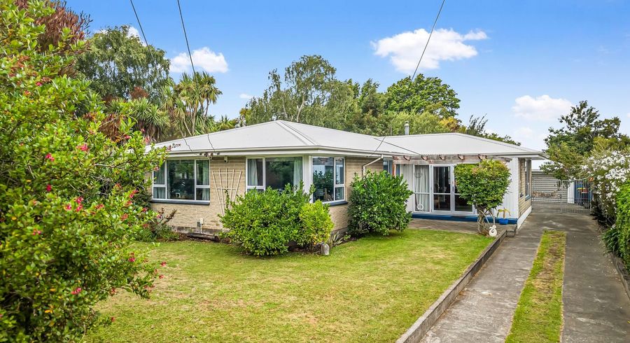  at 34 Dunedin Street, Redwood, Christchurch City, Canterbury