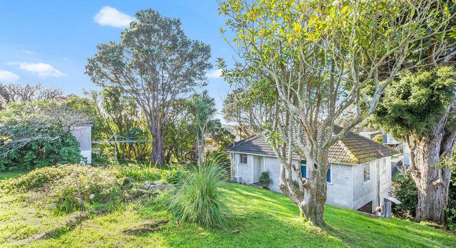  at 24 Martin Street, Ranui Heights, Porirua, Wellington