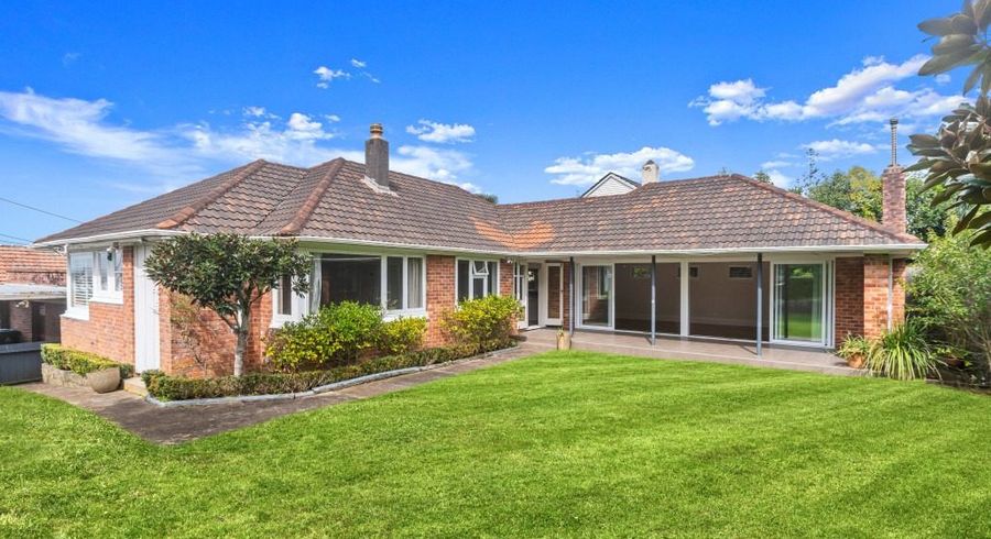  at 1 Haronui Road, Greenlane, Auckland City, Auckland