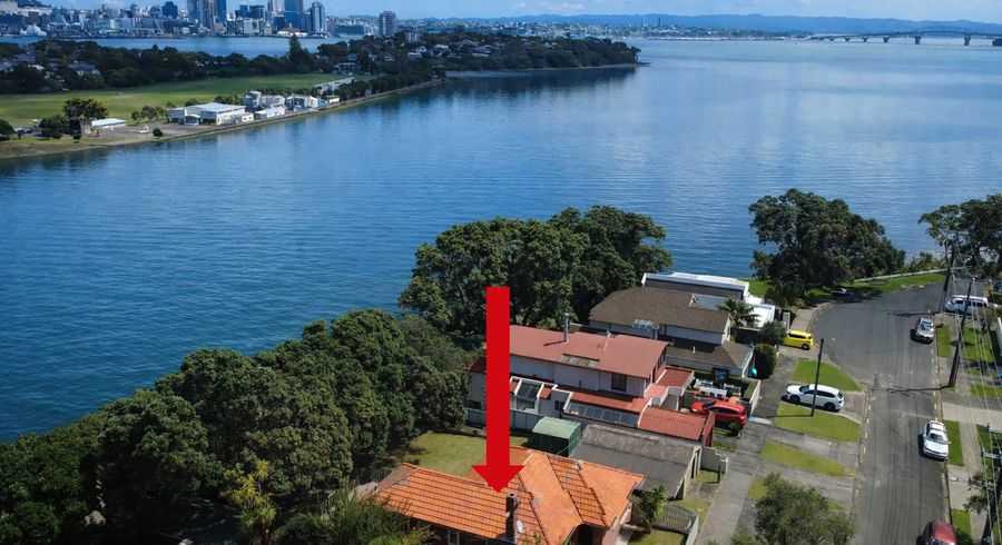  at 79 Ngataringa Road, Devonport, North Shore City, Auckland