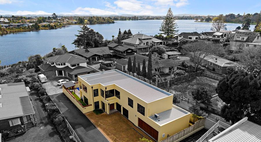  at 174 Pembroke Street, Hamilton Lake, Hamilton