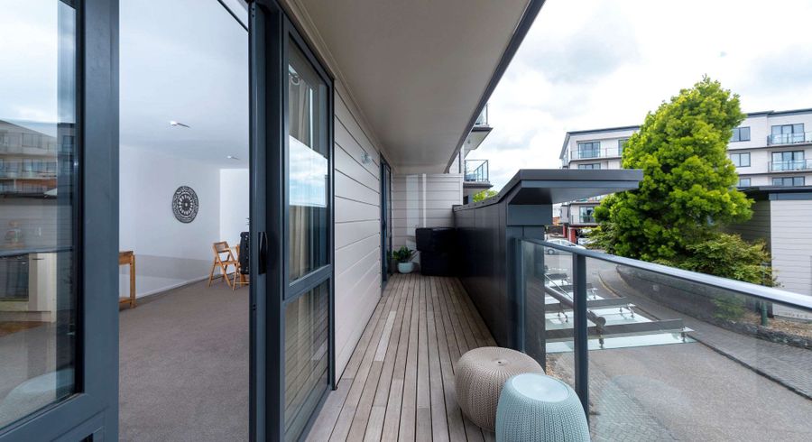  at 5/68 Mountain Road, Mount Wellington, Auckland City, Auckland