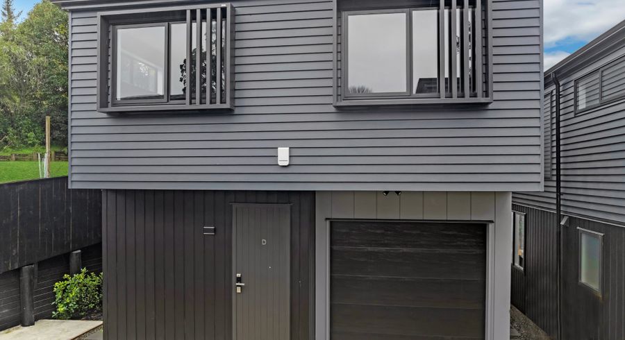  at 2D Kama Place, Sunnynook, North Shore City, Auckland