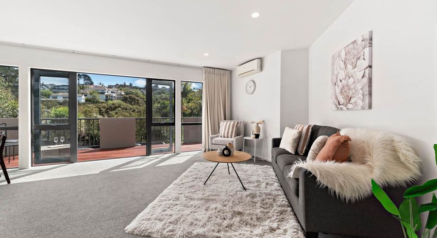  at 1/19 Langana Avenue, Browns Bay, North Shore City, Auckland