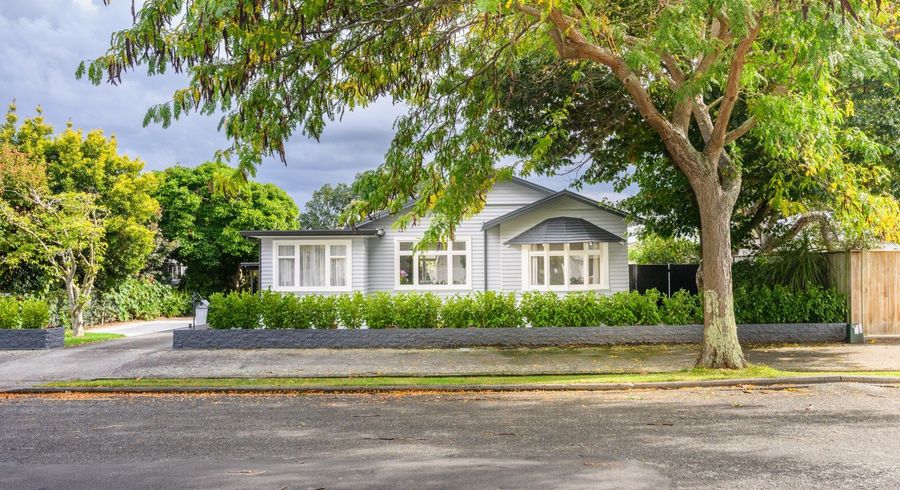  at 10 Kingswood Street, Takaro, Palmerston North
