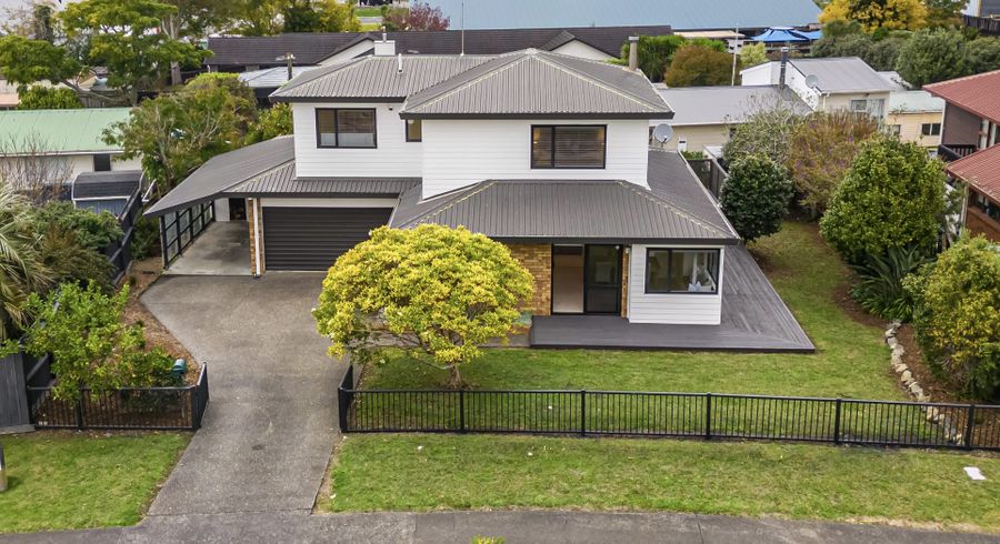  at 5 Merlot Heights, Huapai, Rodney, Auckland
