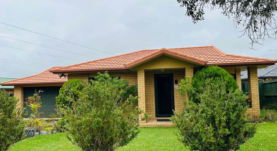  at 13 Eastland Road, Flat Bush, Auckland