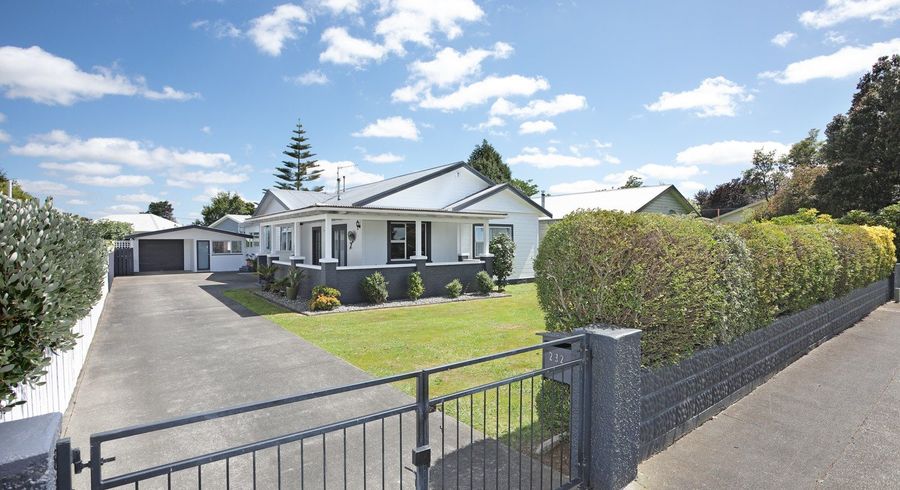  at 232 Kimbolton Road, Feilding, Feilding