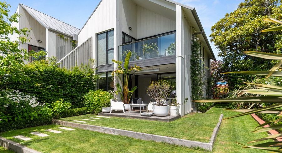  at 2 Park Terrace, City Centre, Christchurch City, Canterbury