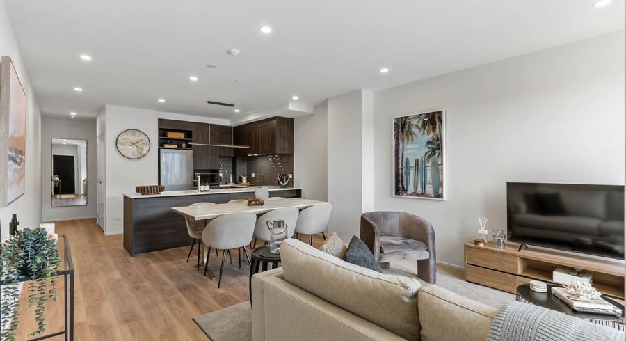  at 5/18 Karengo Street, Long Bay, North Shore City, Auckland