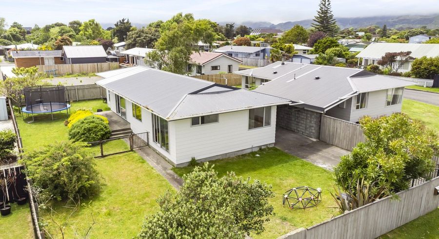  at 6B Sharda Grove, Paraparaumu Beach, Kapiti Coast, Wellington