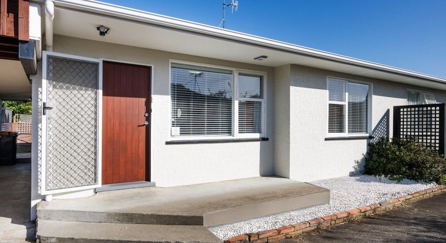  at Flat 3/360 College Street, West End, Palmerston North, Manawatu / Whanganui
