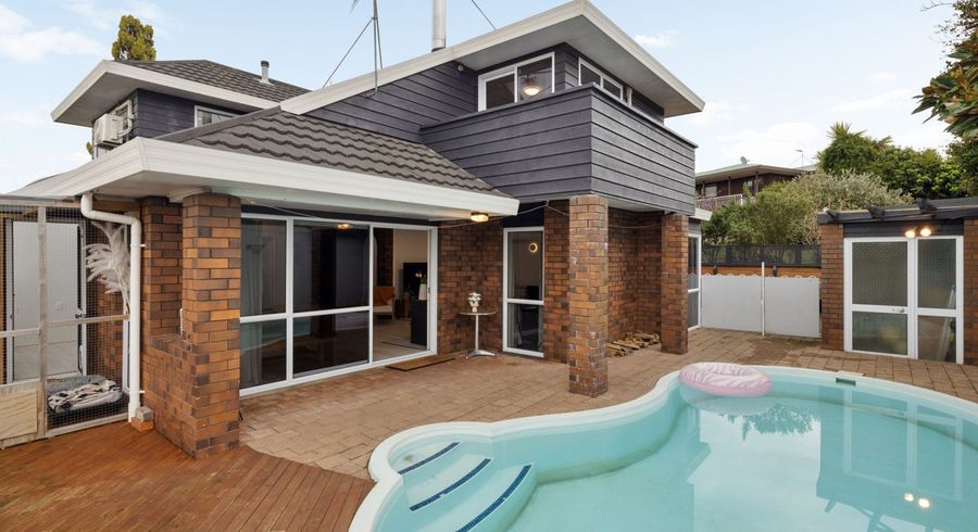  at 8 Burn-Murdoch Street, St Andrews, Hamilton