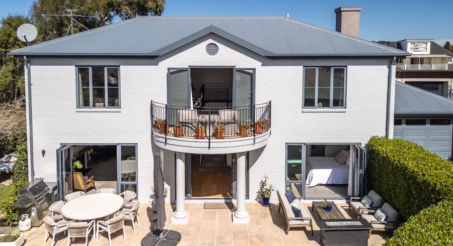  at 18 Clyde Road, Riccarton, Christchurch City, Canterbury