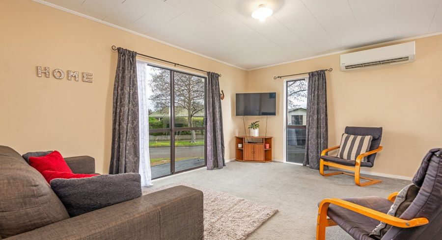  at 19 Gladys Place, Kelvin Grove, Palmerston North, Manawatu / Whanganui