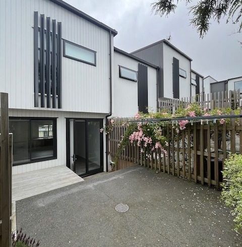  at 4/23 Middleton Road, Johnsonville, Wellington, Wellington