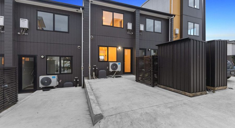  at 293C Flat Bush School Road, Flat Bush, Manukau City, Auckland