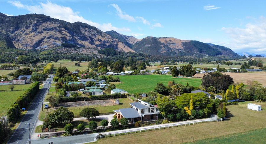  at 366 Abel Tasman Drive, Motupipi