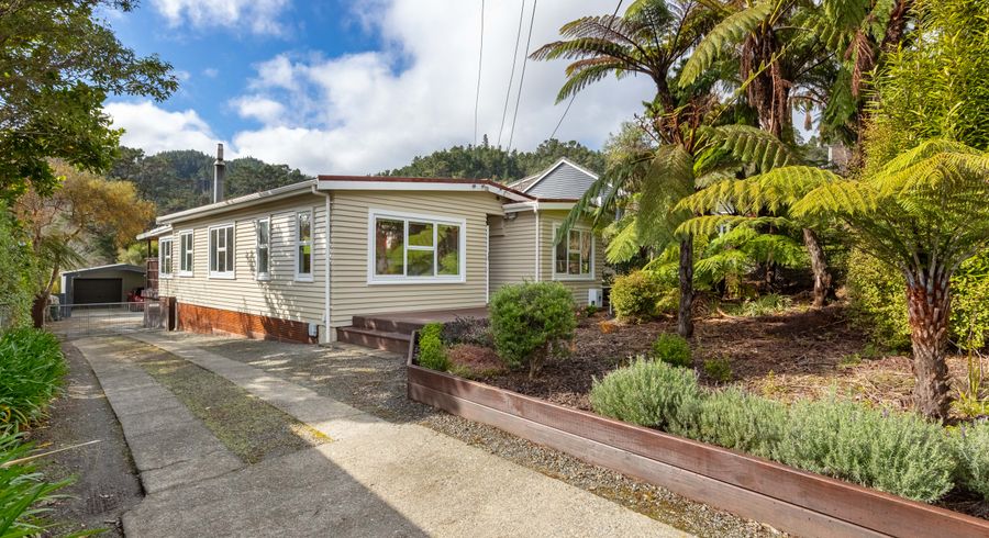  at 29 Jocelyn Crescent, Pinehaven, Upper Hutt