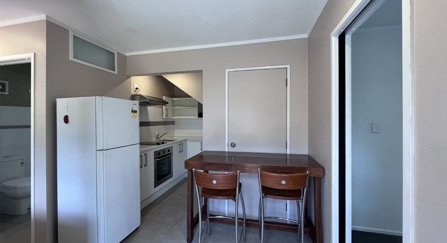  at 16 Kerlin Cres (left unit), West Harbour, Waitakere City, Auckland