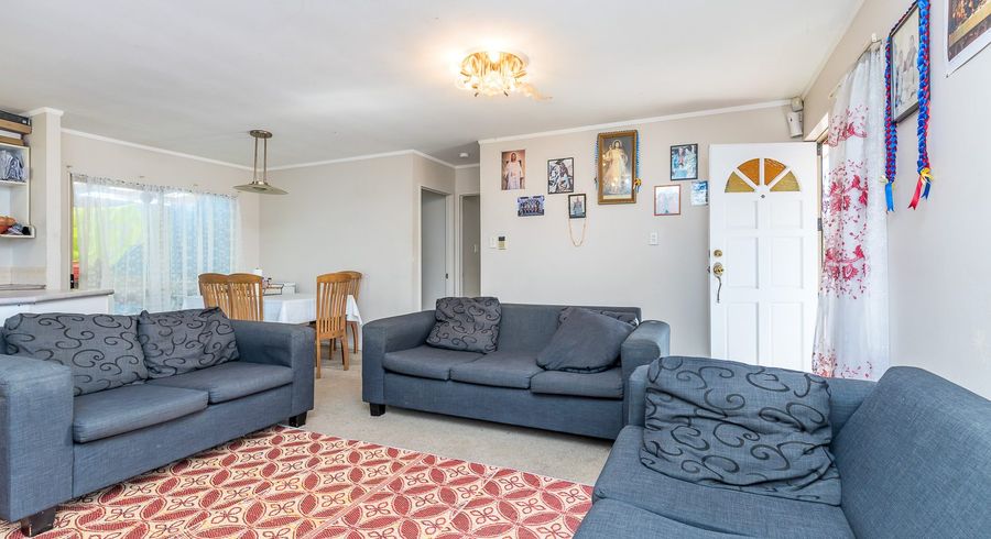  at 2/29 Earlsworth Road, Mangere East, Manukau City, Auckland