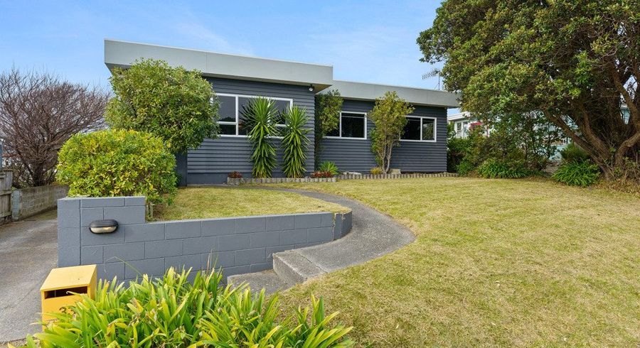  at 33 Margaret Road, Raumati Beach, Paraparaumu
