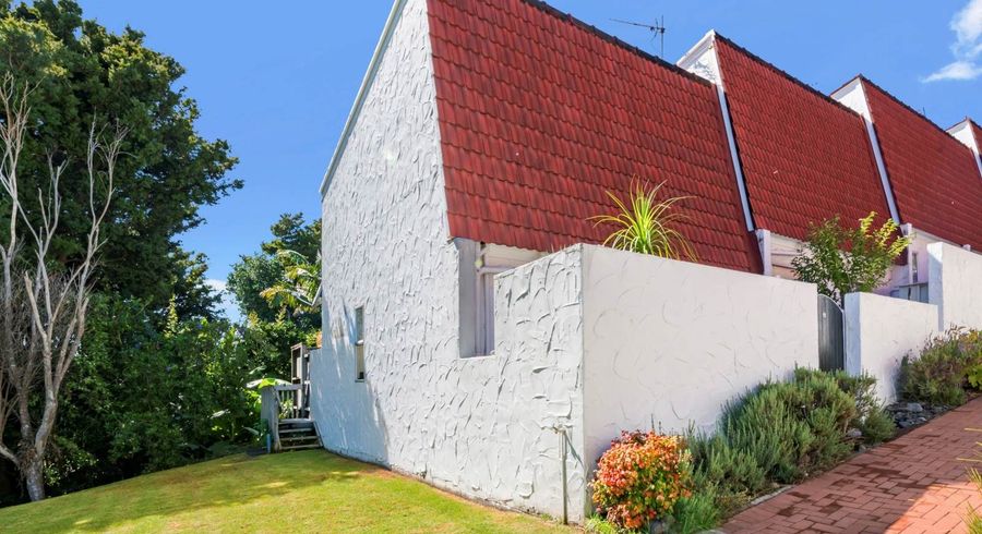  at 11/22 Maritime Terrace, Birkenhead, North Shore City, Auckland