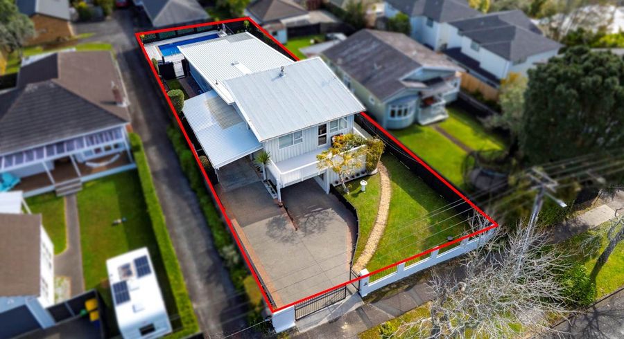  at 39 Willerton Avenue, New Lynn, Waitakere City, Auckland