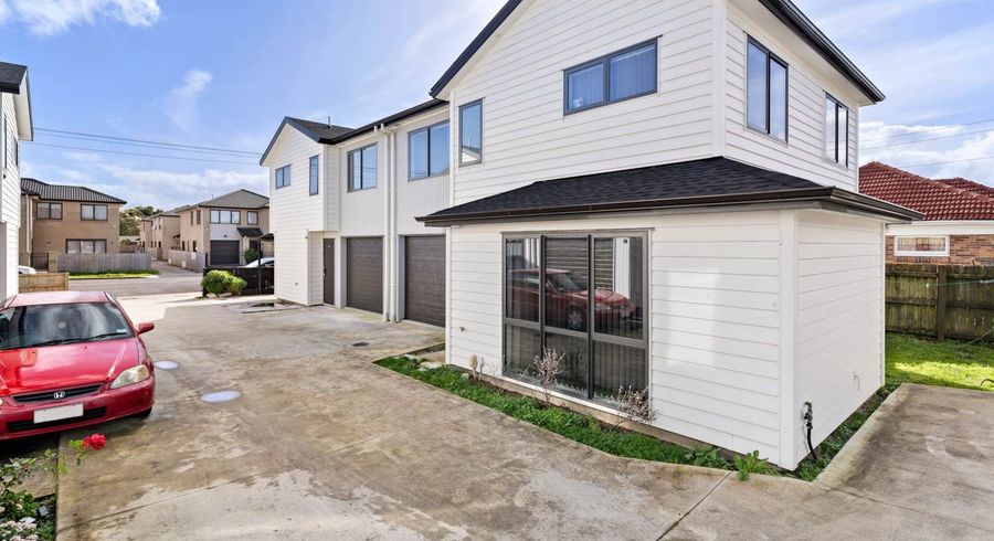  at 2/66 Wintere Road, Papatoetoe, Manukau City, Auckland