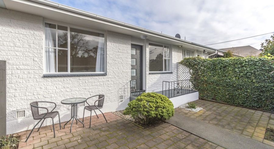  at 4/16 Holly Road , Merivale, Christchurch City, Canterbury