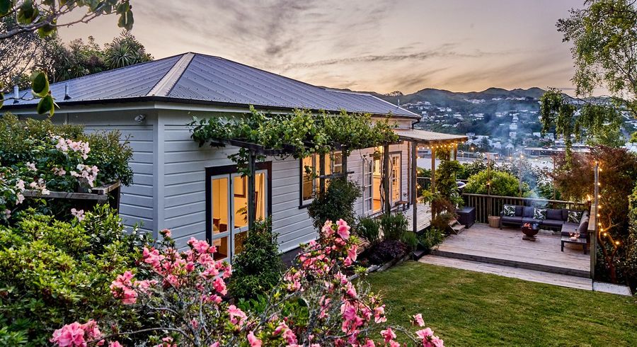  at 4 Sheridan Terrace, Johnsonville, Wellington