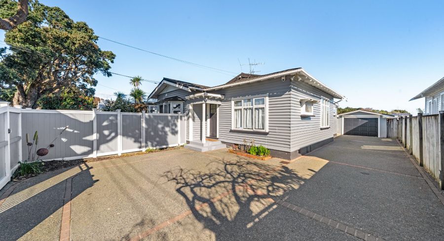 at 18 Bracken Street, Petone, Lower Hutt, Wellington