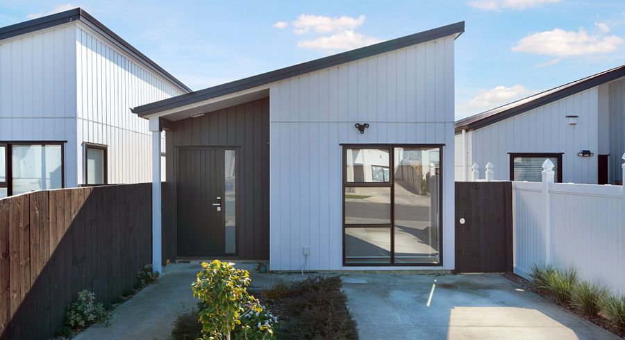  at 18 Mata Road, Massey, Waitakere City, Auckland