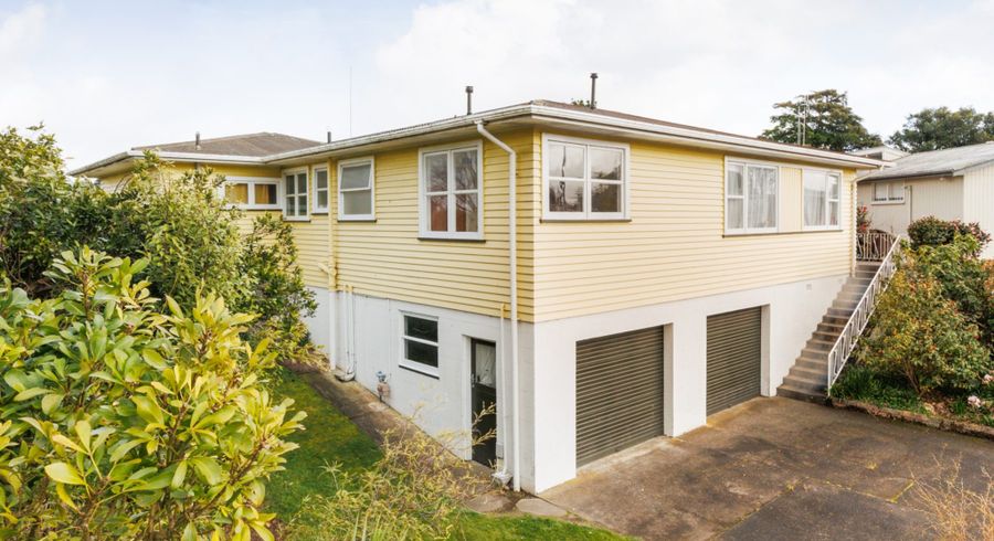  at 18 Antrim Place, Hokowhitu, Palmerston North, Manawatu / Whanganui