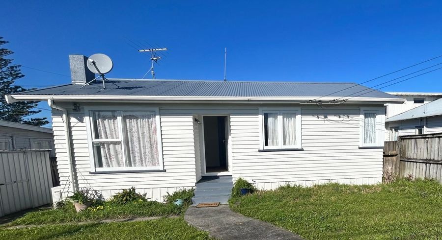  at 1/178 White Swan Road, Mount Roskill, Auckland City, Auckland
