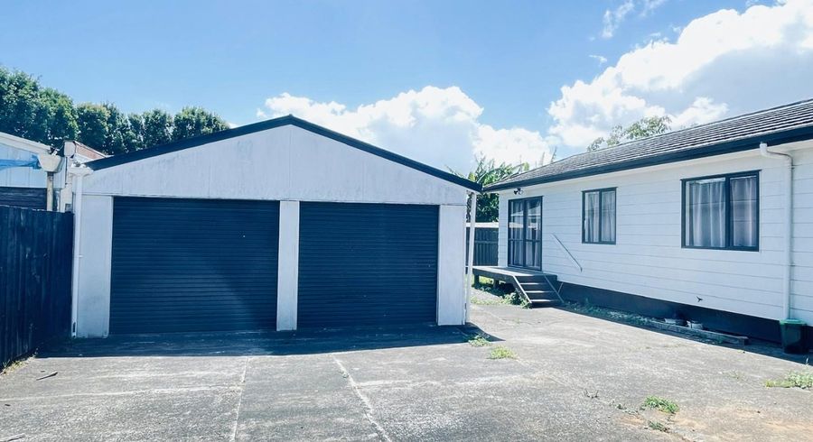  at 471 Massey Road, Mangere East, Auckland
