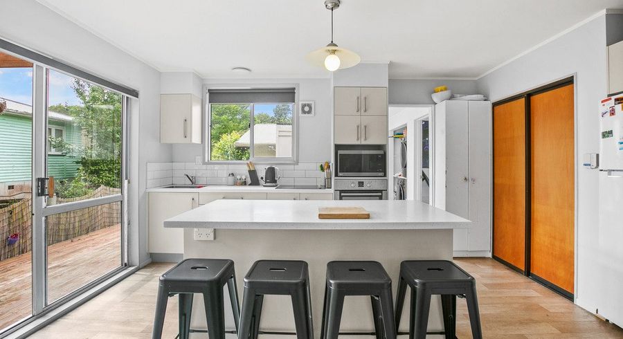  at 117J Seaview Road, Westown, New Plymouth