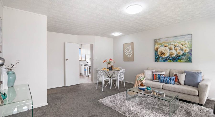  at 2/67A Roberton Road, Avondale, Auckland City, Auckland