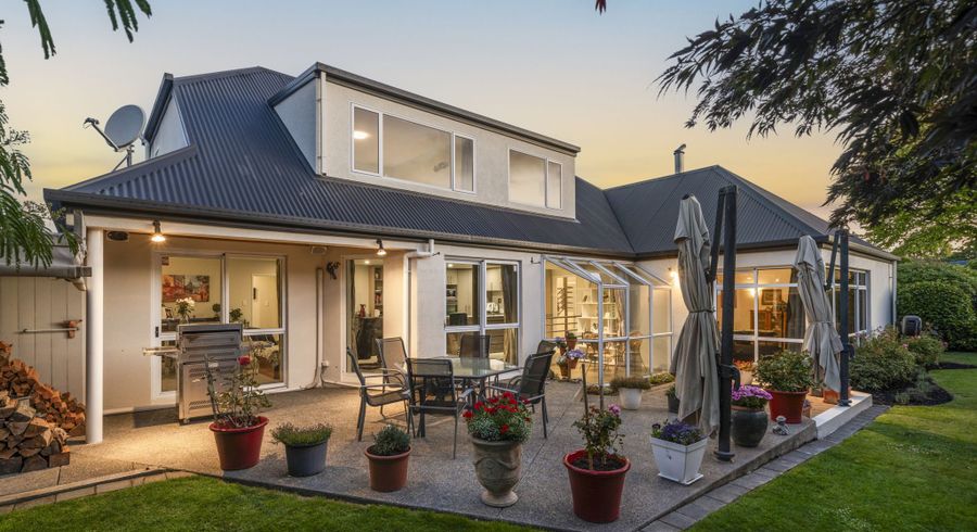  at 33 Glenburn Place, Avonhead, Christchurch