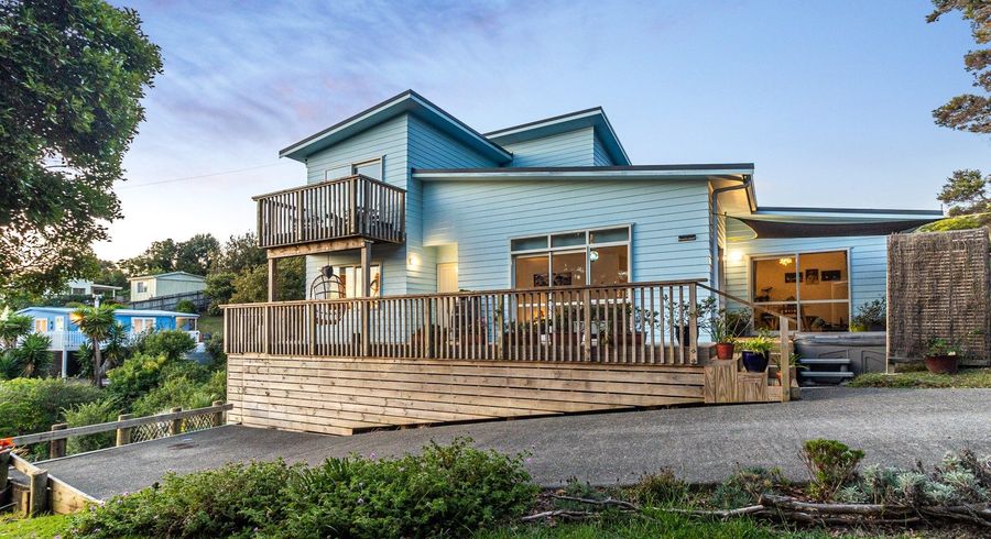  at 21 Moana Avenue, Surfdale, Waiheke Island