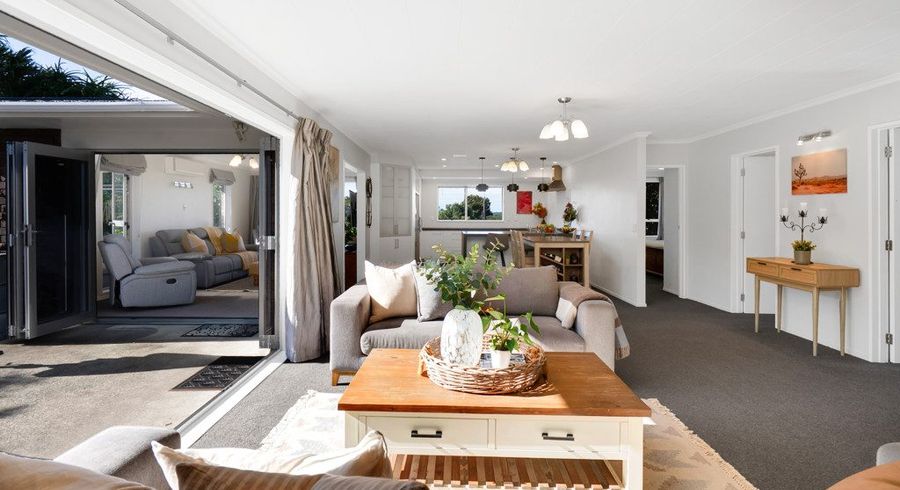  at 1 Cabot Place, Frankleigh Park, New Plymouth, Taranaki