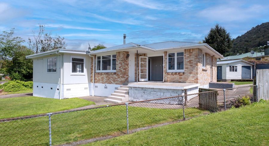  at 1 Leslie Avenue, Western Heights, Rotorua, Bay Of Plenty