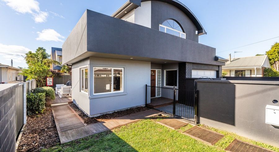  at 9A Avenue Road, Greenmeadows, Napier, Hawke's Bay