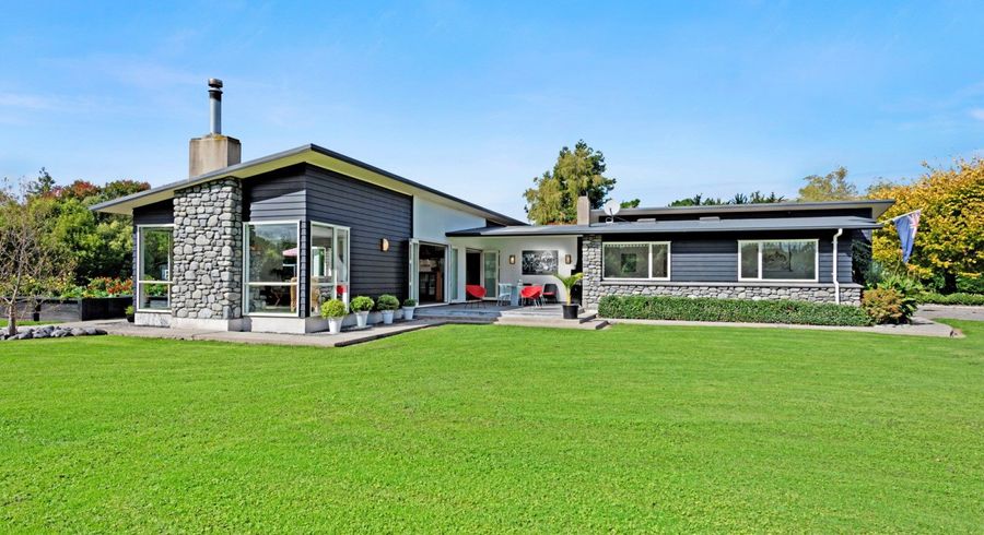  at 33 Arcus Road, Te Horo