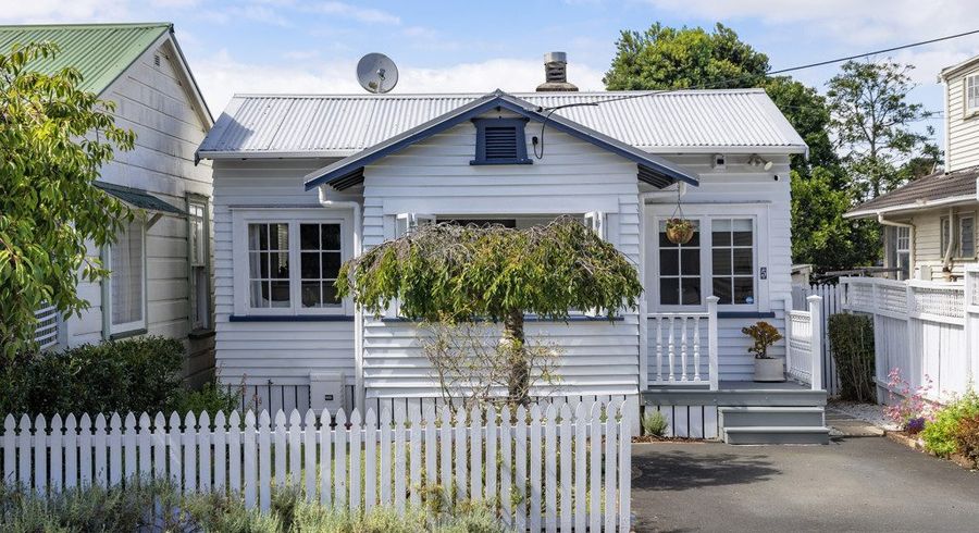  at 5 Yates Street, Onehunga, Auckland