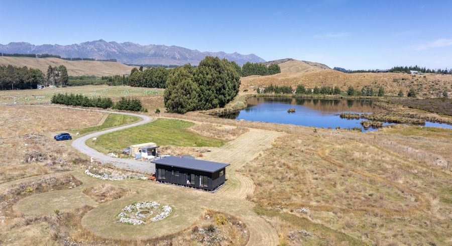  at 1396 Ramparts Road, MANAPOURI, TE ANAU