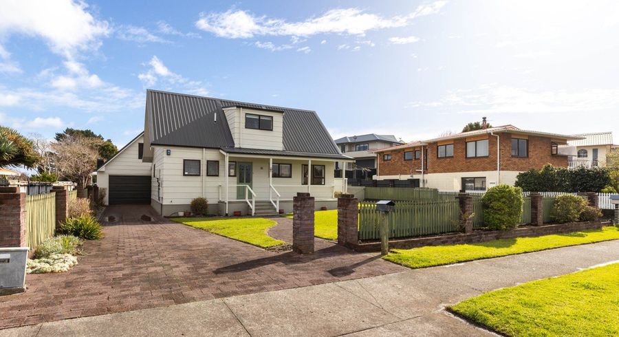  at 82 Barrett Road, Whalers Gate, New Plymouth