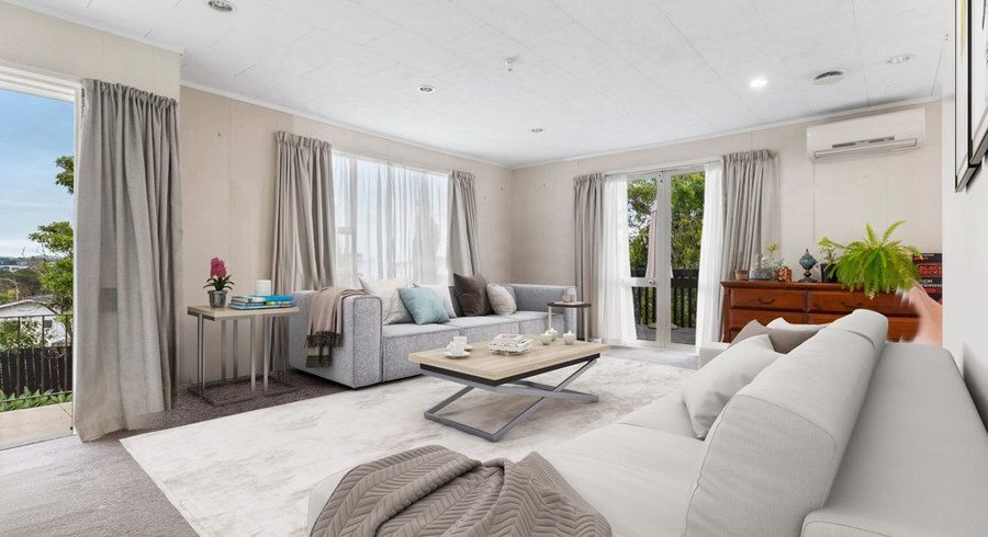  at 6 Hueglow Rise, West Harbour, Auckland