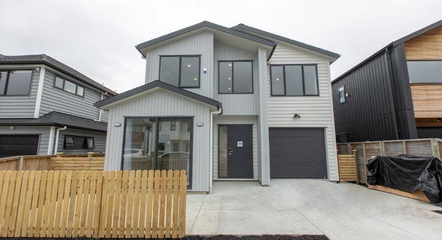  at 29 Toanui Road, Hobsonville, Waitakere City, Auckland