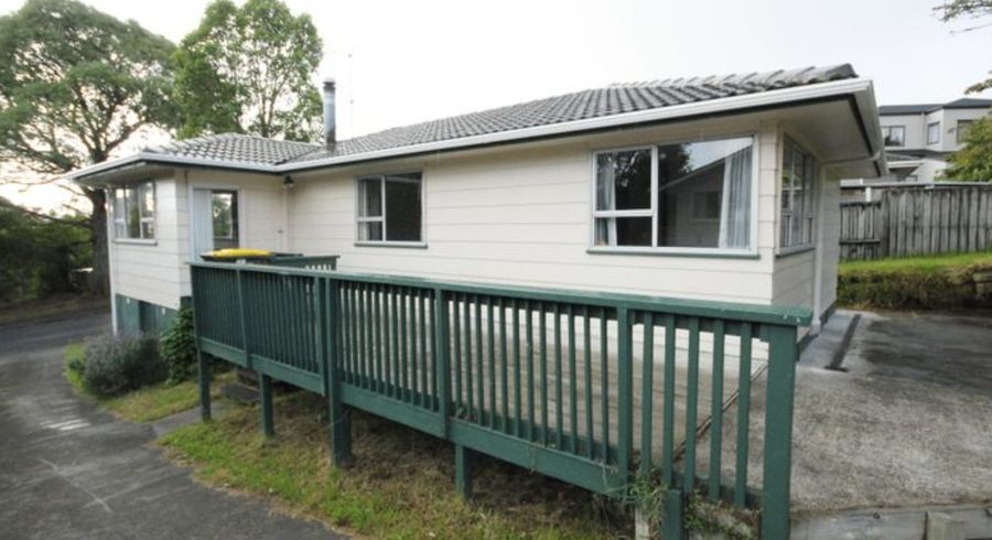  at 13 Tahu Cresent, Sunnynook, North Shore City, Auckland